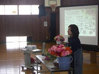 吉田さんが、丁寧に教えてくださいました。