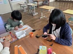 １３３３３３３