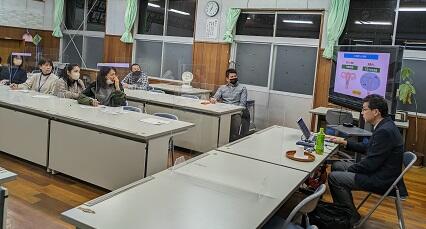 ４４４４４２１