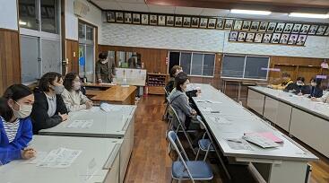 ５５６７８９９９０