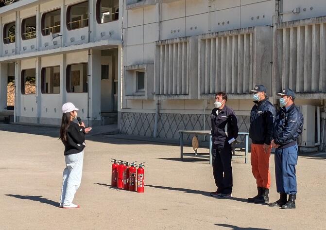 １５１５３４１