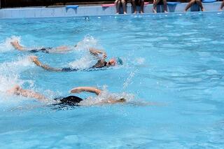 水泳記録会