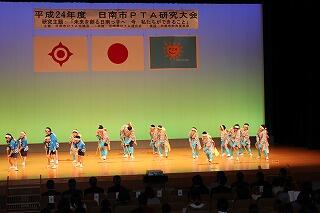 剣棒踊り（南郷ハートフルセンター）