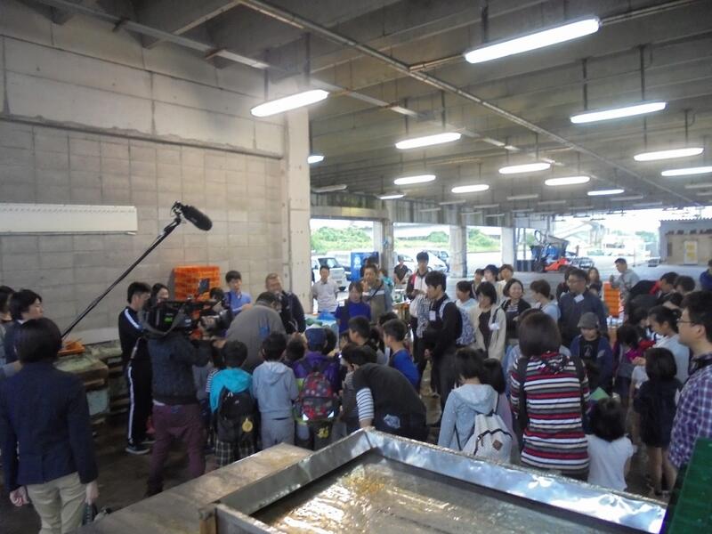 ぎょしょくツアーの様子