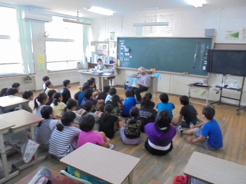 ５年読み聞かせの様子