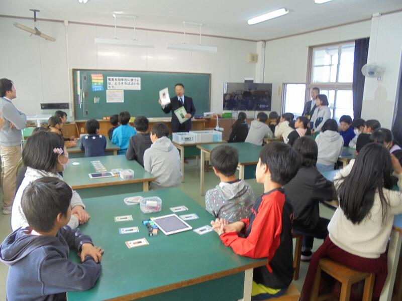 プログラミング教育授業研修の様子