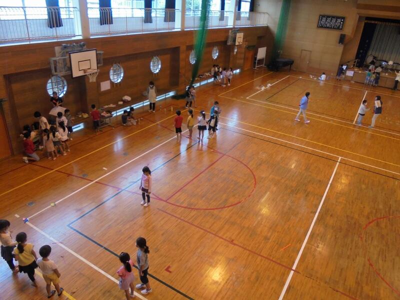 １・２年生活科交流学習の様子