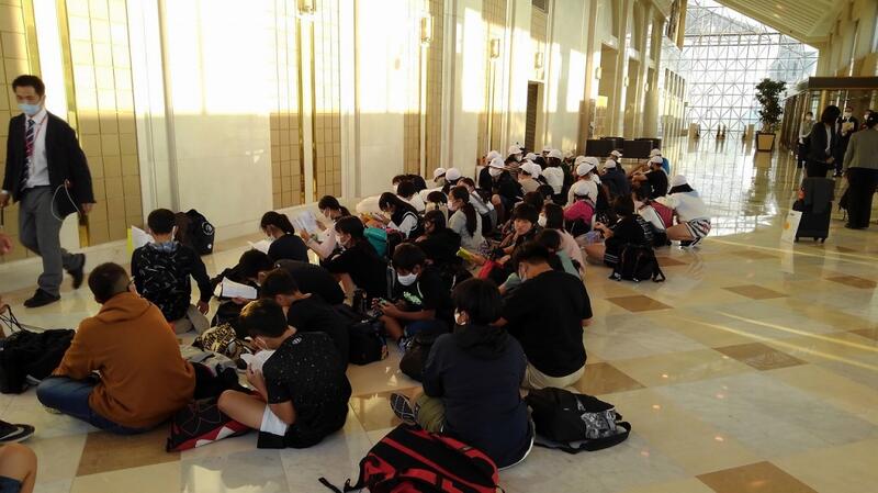 修学旅行１日目ホテルの様子１