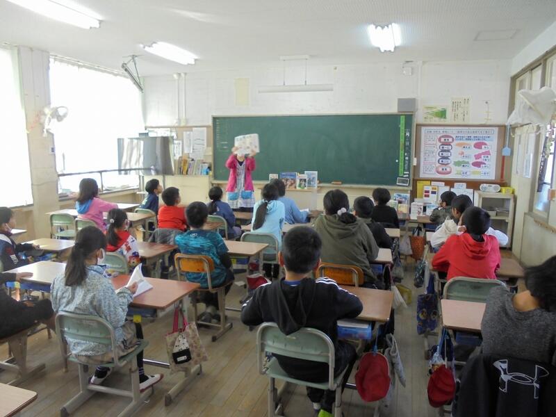 （５年）ブックトークの様子