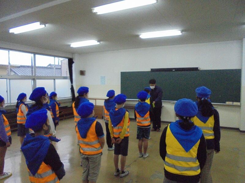 交通少年団解団式の様子