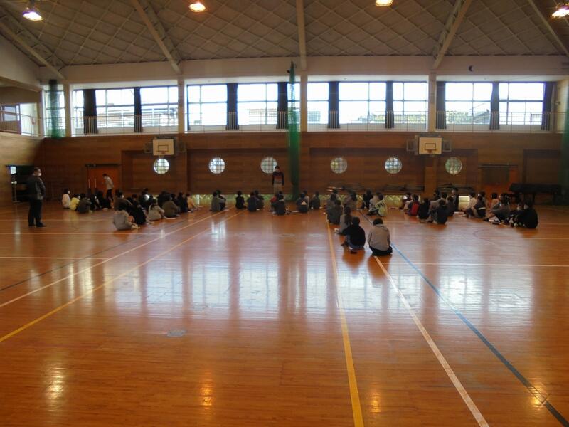 登校班長会の様子