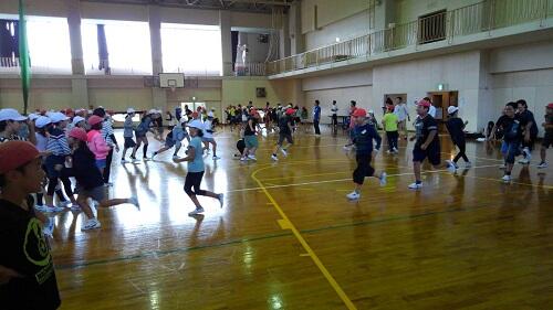 楽しく交流している様子です。