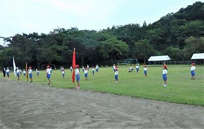 運動場に勢ぞろい
