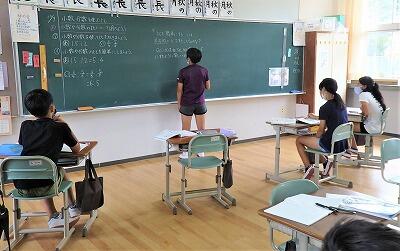 そのころ、６年生は…。