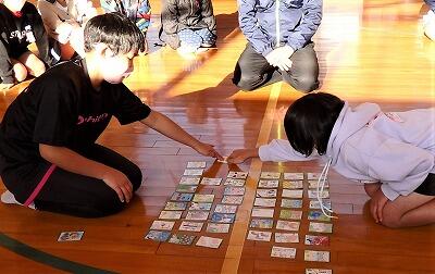 姉妹、互角の様相!!