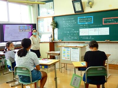 3つの考えが出ました。 3つの考えが出ました。