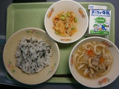 地頭鶏の出汁がきいておいしい！