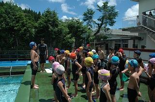 水泳大会のようす