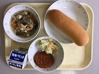 給食