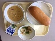 給食