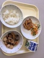 給食