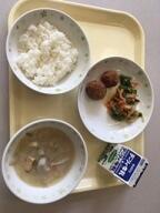 給食