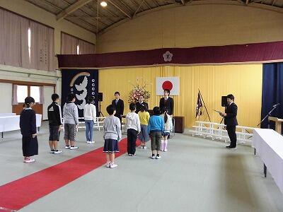 小学校 離任式 小学校 離任式