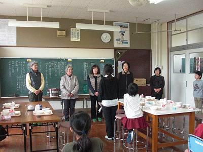 感謝給食会01 感謝給食会01