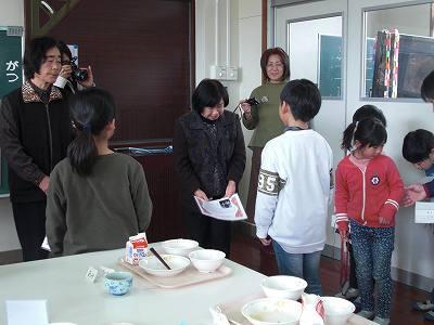 感謝給食会02 感謝給食会02