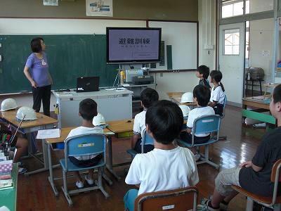 避難訓練01 避難訓練01