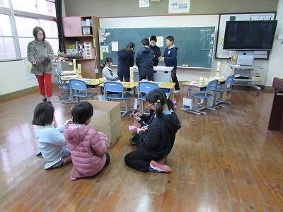 卒業式花づくり01 卒業式花づくり01