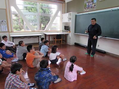 不審者避難訓練04 不審者避難訓練04