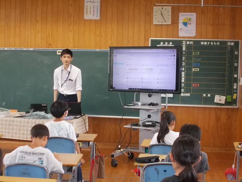 ＩＣＴ支援員とともに