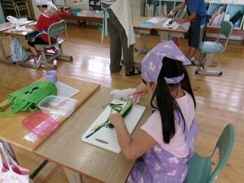 じょうずにむいています