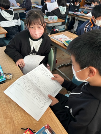 ２学期の振り返りを共有しています