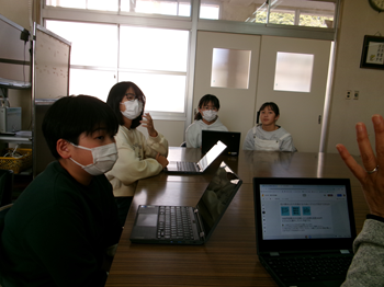 校長用PCも用意してきました