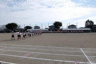 選手、入場の様子