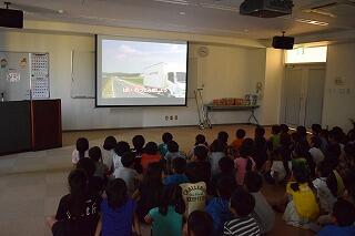 給食センター見学の様子