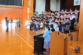 ４年生の合奏の様子