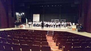 中ホールでの最終リハーサルの様子（１曲目）