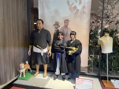 西郷さんとパチリ