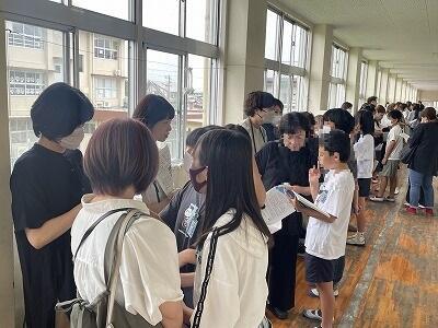 おうちの方が先生に…