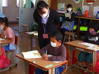 子どもたちへの目配りも丁寧です