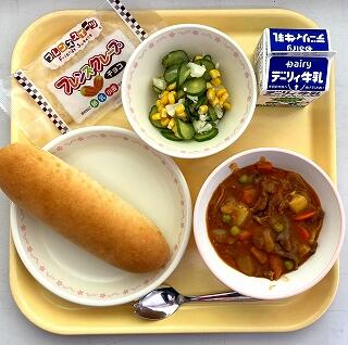 ３月１１日の給食