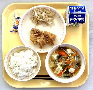 ３月１５日の給食