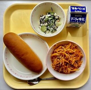 ３月１８日の給食