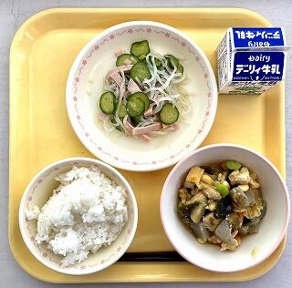 ３月２３日の給食
