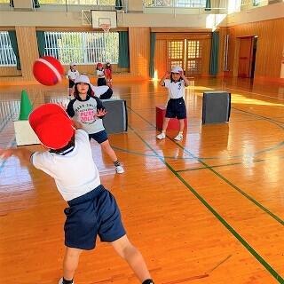 緑のコーンをねらうぞ！