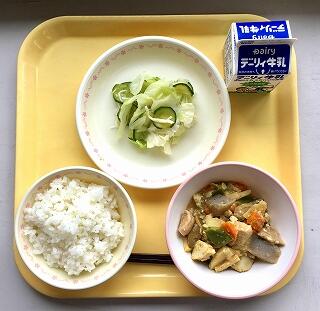 ８月２５日の給食