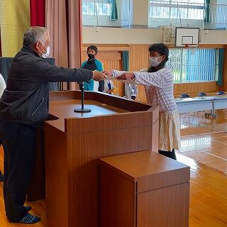 「おめでとうございます」「ありがとうございます」